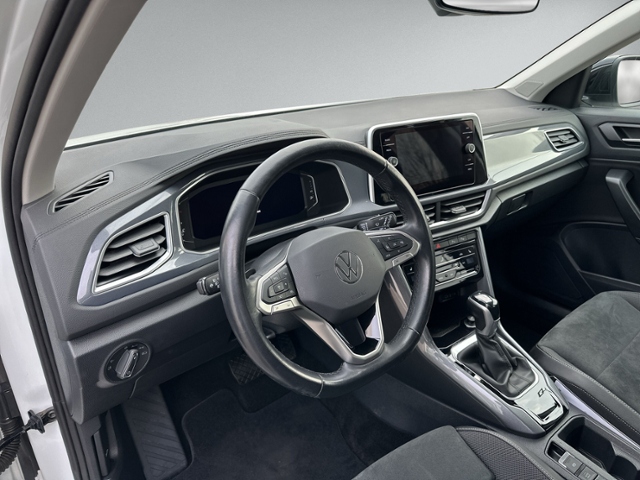 T-Roc 2.0 TDI DSG STYLE AHK+RFK+IQ.LIGHT+ACC+SHZ