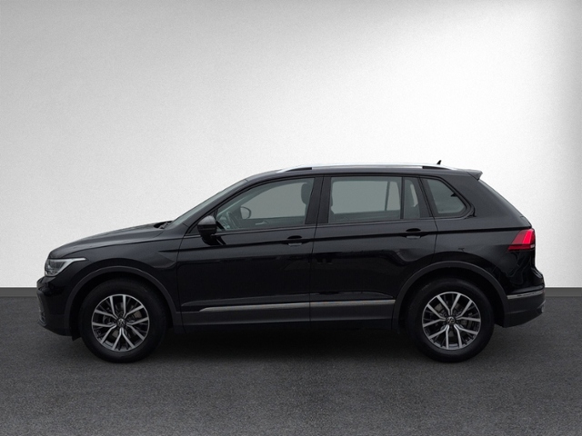 Tiguan 2.0 TDI DSG LED+NAVI+ACC+EINPARKH.+SITZH+