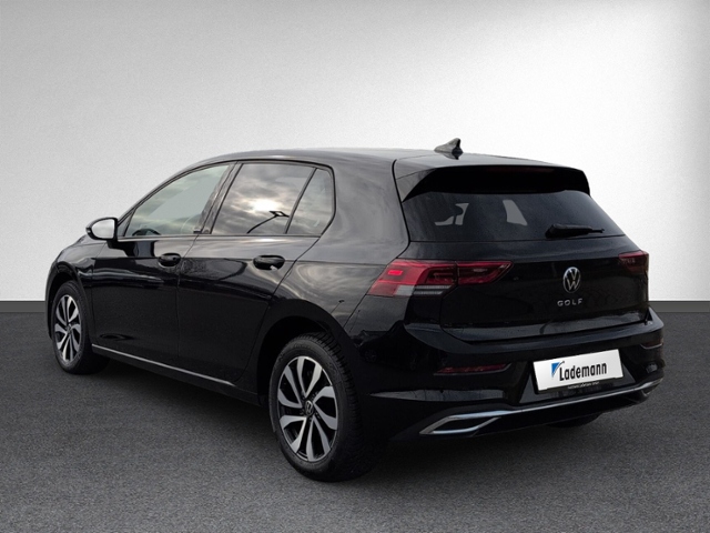 Golf VIII 2.0 TDI DSG ACTIVE AHK+LED+NAVI+RFK+SH