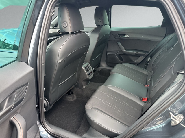 Formentor 1.5 eTSI DSG AHK+LED+NAVI.+ACC+KAMERA+