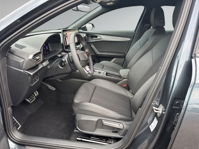 Formentor 1.5 eTSI DSG AHK+LED+NAVI.+ACC+KAMERA+