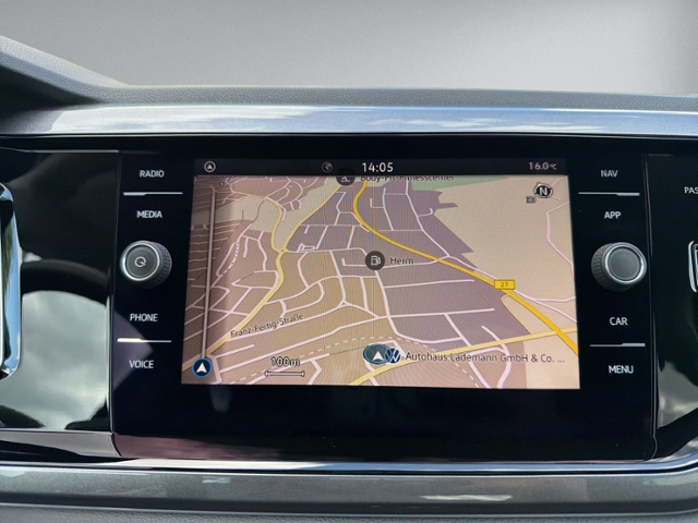 Polo 1.0 TSI Highline NAVI+EINPARKHILFE+KLIMA+SH