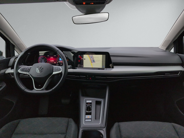 Golf VIII 2.0 TDI DSG LED+NAVI+KAMERA+ACC+SITZH+