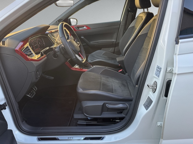 Polo 2.0 TSI DSG GTI PANO+KAMERA+MATRIX-LED+NAVI