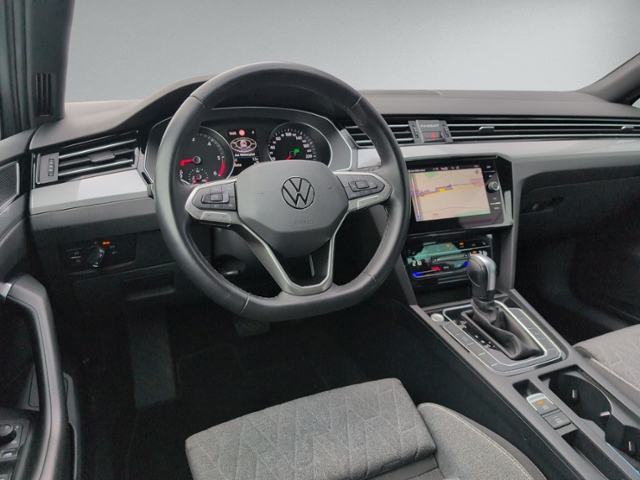 Passat Variant 2.0 TDI DSG AHK+KAMERA+ACC+NAVI.+