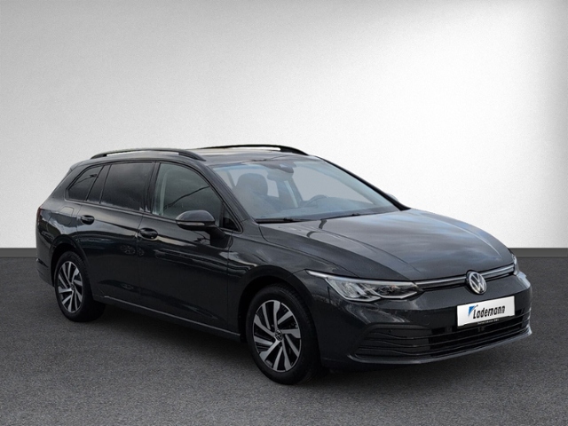 Golf VIII Variant 1.0 TSI PANO+AHK+RFK+NAVI+ACC+