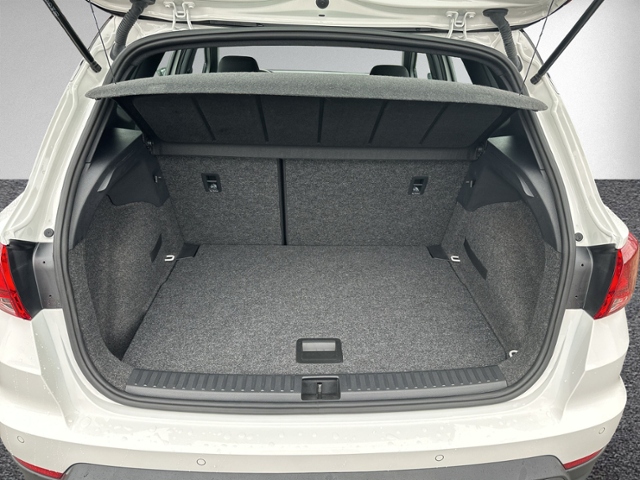 Arona 1.5 TSI DSG FR LED+NAVI+KAMERA+ACC+SITZHZ+