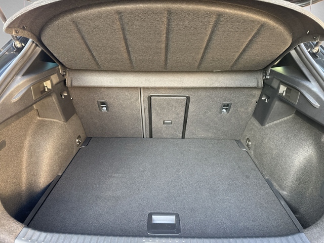 Formentor 1.5 eTSI DSG LED+ACC+PDC+SITZHEIZU+NSW