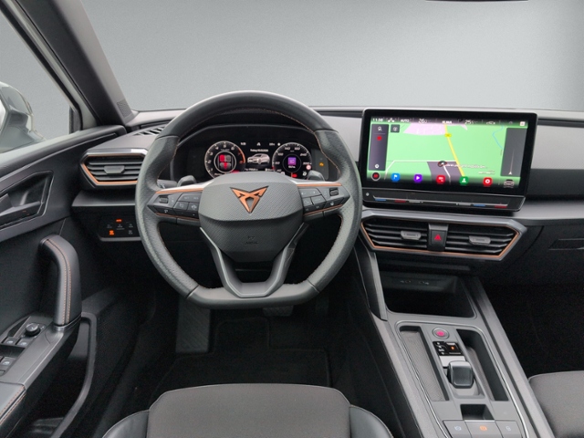 Leon 1.5 eTSI DSG LED+NAVI.+RFK+ACC+KEYLESS+DAB+