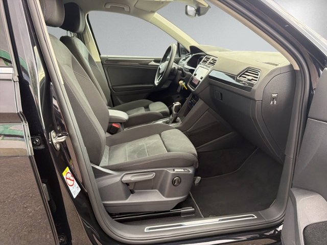 Tiguan 1.5 TSI ELEGANCE AHK+behz.WSS+IQ.LIGHT+RF