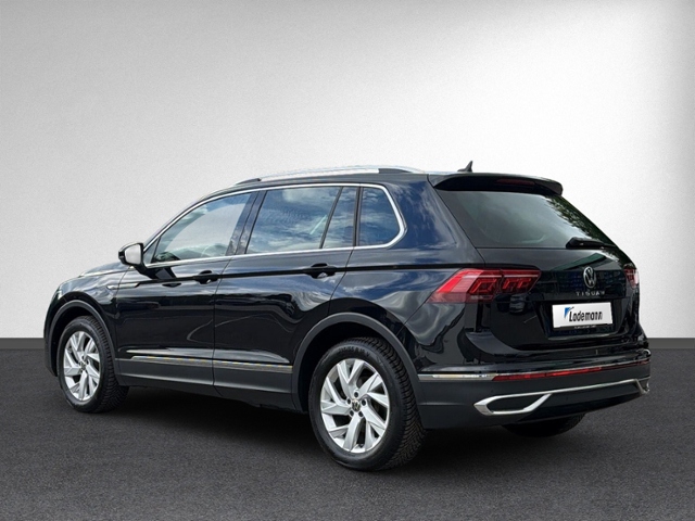 Tiguan 1.5 TSI ELEGANCE AHK+behz.WSS+IQ.LIGHT+RF