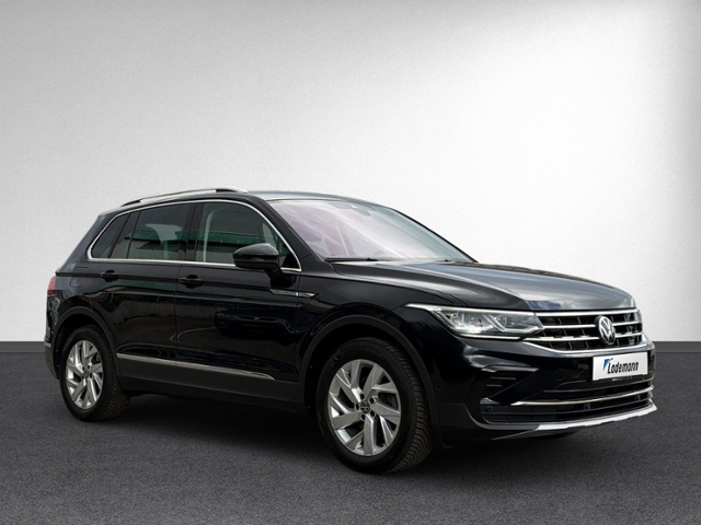 Tiguan 1.5 TSI ELEGANCE AHK+behz.WSS+IQ.LIGHT+RF