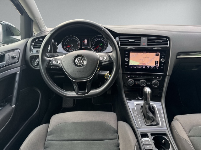 Golf VII Variant 1.5 TSI DSG HIGHLINE AHK+LED+AC