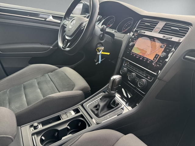Golf VII Variant 1.5 TSI DSG HIGHLINE AHK+LED+AC