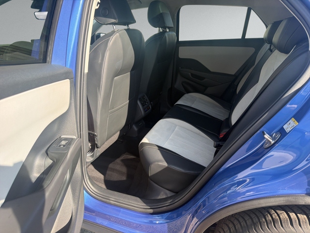 T-Roc Style 1.5 eTSI DSG LED+NAV+PANO+RFK+ACC+SH