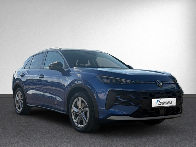 T-Roc Style 1.5 eTSI DSG LED+NAV+PANO+RFK+ACC+SH