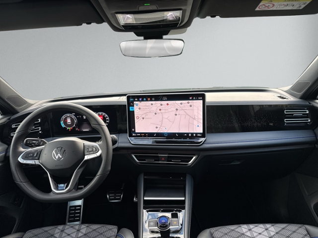 Tiguan 2.0 TDI DSG R-LINE AHK+IQ.LIGHT+HEAD-UP+K