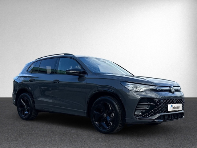 Tiguan 2.0 TDI DSG R-LINE AHK+IQ.LIGHT+HEAD-UP+K