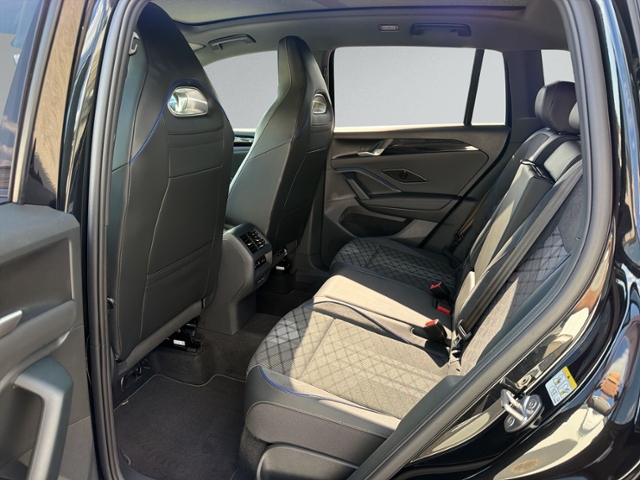 Tiguan R-Line 2.0 TDI 4MOTION STNDHZ+AHK+PANO+IQ