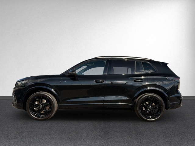 Tiguan R-Line 2.0 TDI 4MOTION STNDHZ+AHK+PANO+IQ