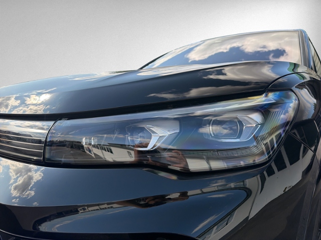 Tiguan R-Line 2.0 TDI 4MOTION STNDHZ+AHK+PANO+IQ