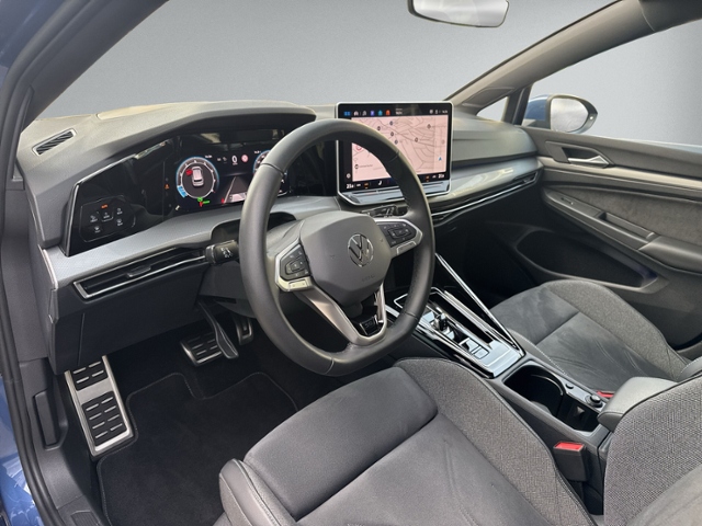 Golf VIII 1.5 eTSI DSG 50 Jahre PANO+RFK+DCC+ACC