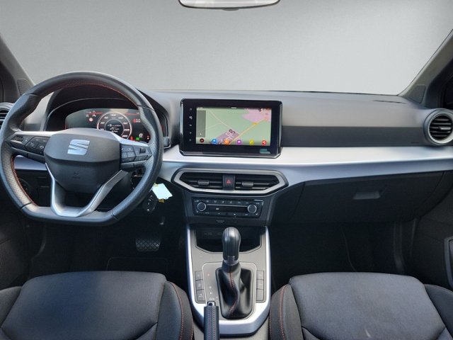 Arona 1.0 TSI DSG FR LED+NAVI+KAMERA+GRA+SITZHZ+