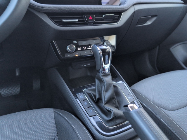 Fabia 1.0 TSI DSG TOUR LED+NAVI+TEMPOMAT+SITZHEI