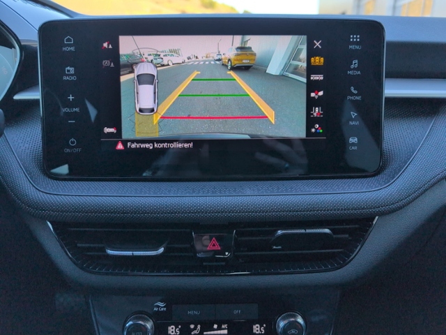 Fabia 1.0 TSI DSG TOUR LED+NAVI+TEMPOMAT+SITZHEI