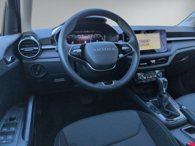 Fabia 1.0 TSI DSG TOUR LED+NAVI+TEMPOMAT+SITZHEI