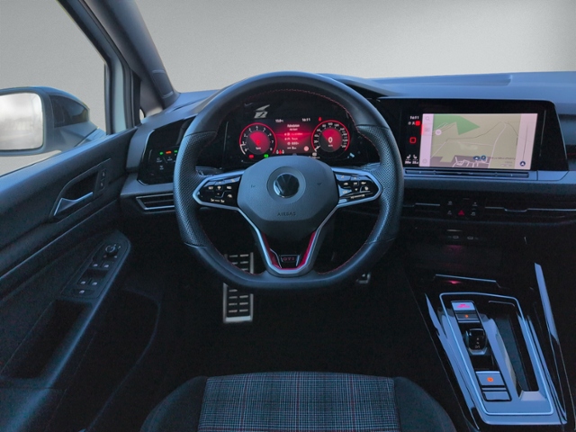 Golf VIII 2.0 TSI GTI DSG IQ.LIGHT+NAVI+ACC+SIHZ