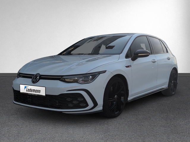 Golf VIII 2.0 TSI GTI DSG IQ.LIGHT+NAVI+ACC+SIHZ