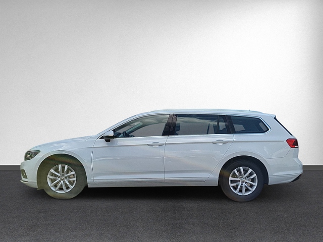 Passat Variant 2.0 TDI DSG AHK+RFK+LED+NAVI+ACC+