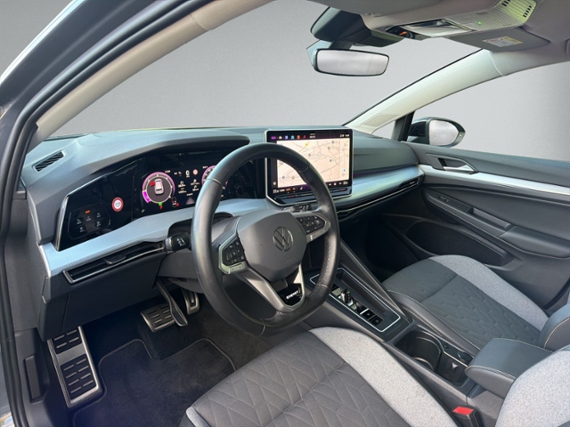 Golf VIII 2.0 TDI DSG ENERGY AHK+IQ.LIGHT+RFK+NA