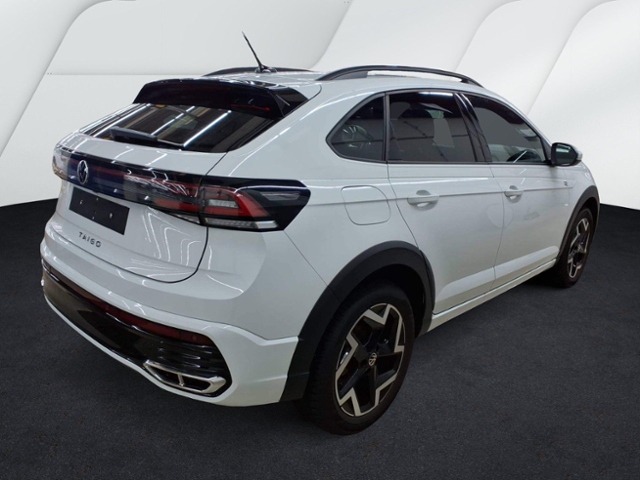 Taigo 1.5 TSI DSG R-LINE AHK+IQ.LIGHT+NAVI.+RFK+