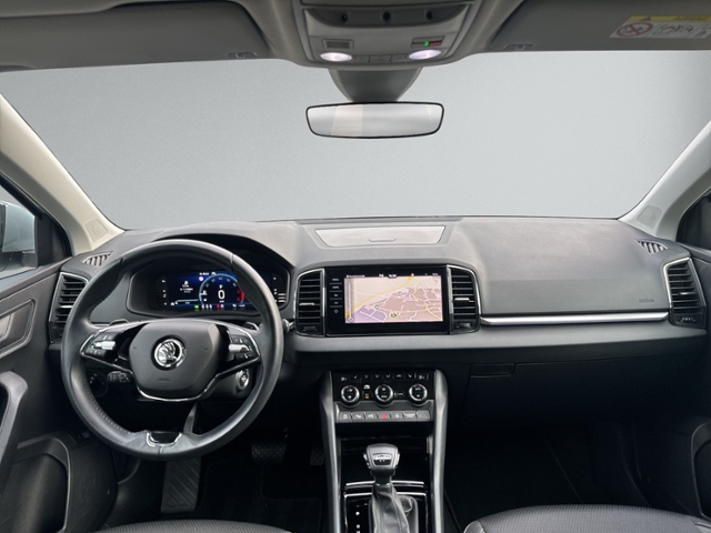 Karoq 1.5 TSI DSG TOUR AHK+RFK+behz.WSS+LED+NAVI