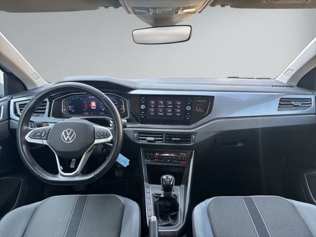 Polo 1.0 TSI STYLE IQ.LIGHT+KAMERA+ACC+SIHZ+DAB+