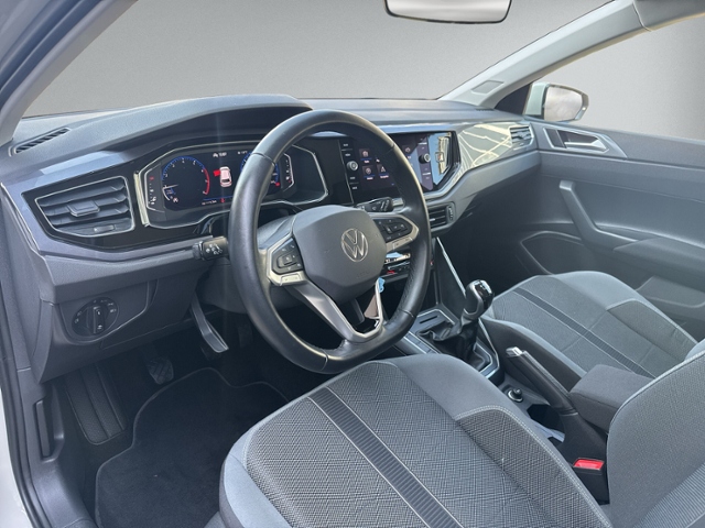 Polo 1.0 TSI STYLE IQ.LIGHT+KAMERA+ACC+SIHZ+DAB+