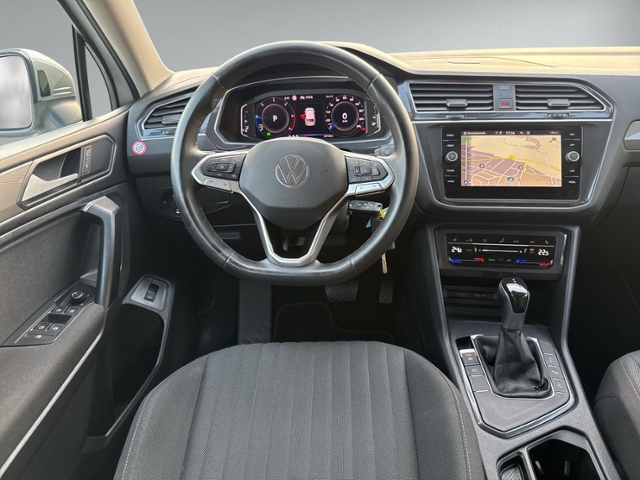 Tiguan Allspace 2.0 TDI DSG LED+NAVI+ACC+KAMERA+