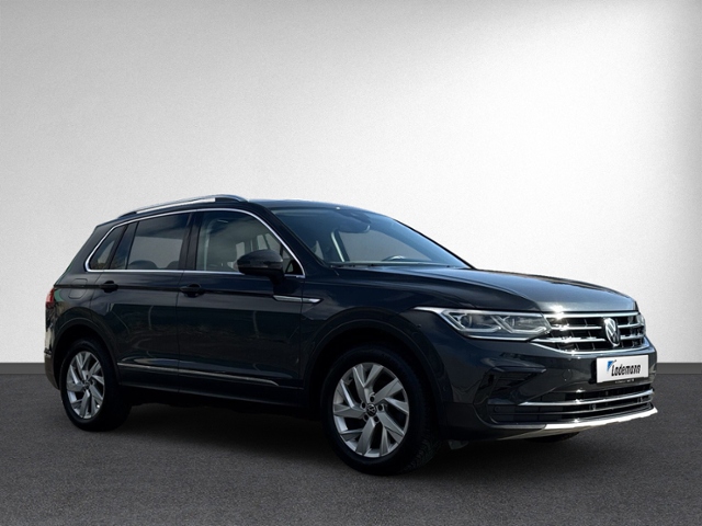Tiguan 2.0 TDI ELEGANCE PANO+RFK+IQ.LIGHT+eHECK+