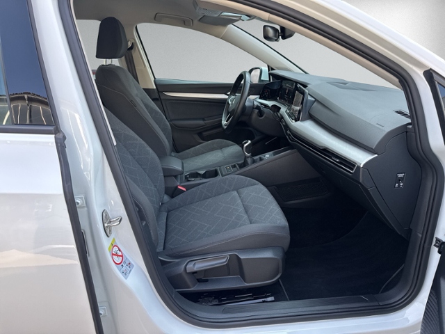 Golf VIII Variant 2.0 TDI AHK+ACC+NAVI+LED+SIHZ+