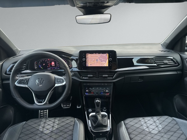 T-Roc 1.5 TSI DSG R-LINE PANO+IQ.LIGHT+RFK+NAVI+