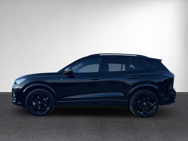 Tiguan 2.0 TDI DSG R-LINE 4MOTION PANO+360°+IQ.L