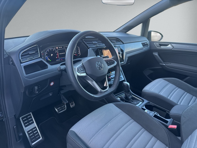 Touran 1.5 TSI DSG H-LINE PANO+7-SITZE+RFK+NAVI+