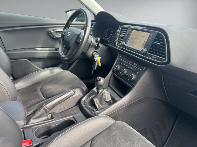 Leon ST 1.4 TSI STYLE AHK+LED+NAVI+KAMERA+CLIMAT