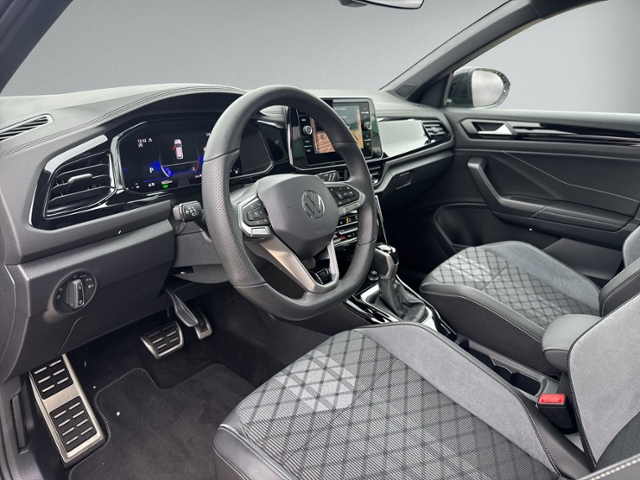 T-Roc 1.5 TSI DSG R-LINE PANO+IQ.LIGHT+RFK+NAVI+