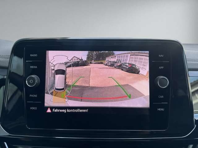 T-Roc 1.5 TSI DSG R-LINE PANO+IQ.LIGHT+RFK+NAVI+