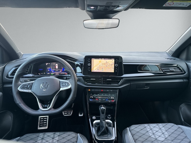 T-Roc 1.5 TSI DSG R-LINE PANO+IQ.LIGHT+RFK+NAVI+