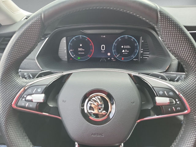 Octavia Combi 2.0 TDI DSG STYLE STANDHZ+NAVI+ACC