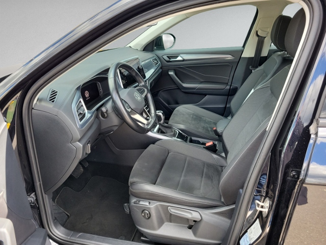 T-Roc 1.5 TSI DSG STYLE STNDHZ+AHK+RFK+ACC+NAVI+